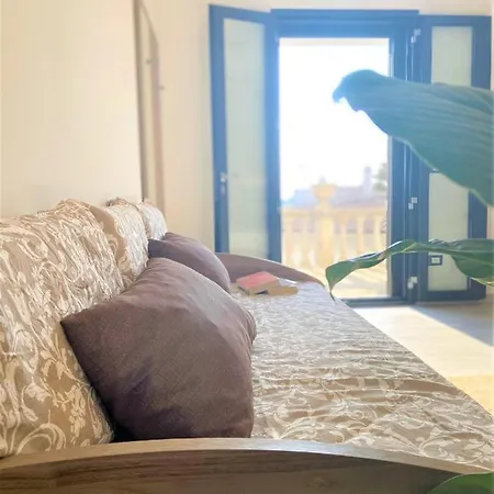 Brezza Salentina Bed and Breakfast 3*