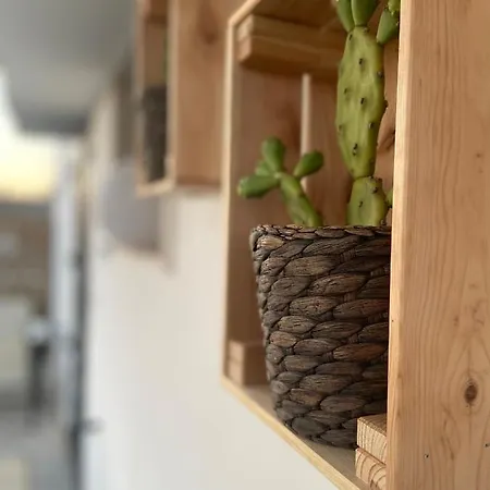 Brezza Salentina Nocleg ze śniadaniem 3*